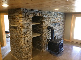 Small Wall Ledge With Woodbox